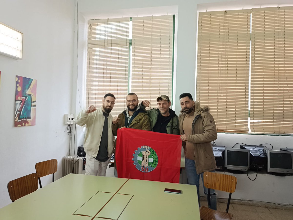SUA_Cordoba's tweet photo. Hoy hemos estado reunidos con #Los5DeDuplach en #Cordoba #Andalucia

¡LA LUCHA ES EL ÚNICO CAMINO! ✊

¡CONTRA SU REPRESIÓN LUCHA OBRERA!

¡JUSTICIA PARA #Los5DeDuplach! 💪 https://t.co/kv591f7Ngr