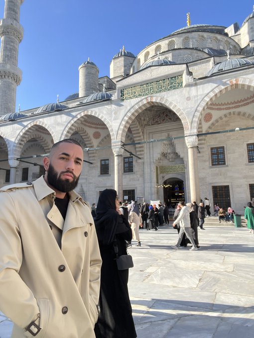 Ramadan Mubarak 🕌 ❤️ https://t.co/Nod6TsIT7r