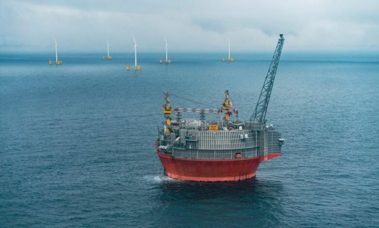 Norveç, Odfjell Oceanwind yüzen rüzgar girişimine 193 milyon dolar fon sağladı.

Odfjell Oceanwind ve ortakları Source Galileo Norge ve Kansai Electric Power Company, GoliatVIND yüzen açık deniz rüzgar projesi için devlet finansmanından 2 milyar NOK (193 milyon dolar) aldı.