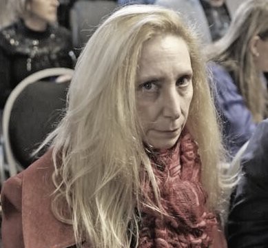 Dijo Karina Milei: "Si quieren voltear a Javier primero me van a tener que voltear a mí"

(¿algún voluntario...?)

Se va a morir virgen....!!!