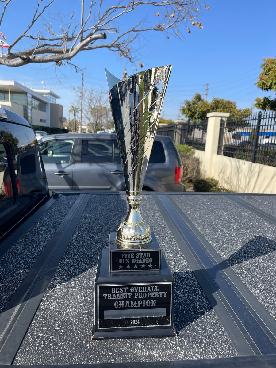 anujkgupta's tweet photo. Incredibly proud of our amazing @SMBigBlueBus Motor Coach Operators who brought home ๐๐ฅ for @santamonicacity with their top notch driving skills at the 5 Star Bus Roadeo yesterday - what an awesome event! #Roadeo
๐โญ๏ธโญ๏ธโญ๏ธโญ๏ธโญ๏ธ๐ https://t.co/doaVtW7bcB
