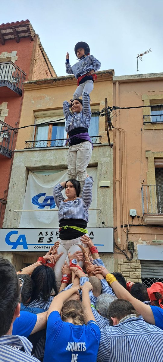 Xiquets de Torredembarra (@xiquetsdetdb) on Twitter photo Primera Diada de la temporada. Sortim de plaça amb 3d6,4d6, 2id3d6a, pd4c de dones. Noves incorporacions, estrenes, abraçades i somriures.Seguim endavant, seguim vius 💪🏼💪🏼
El nostre agraïment a <a href="/JOVEVILAFRANCA/">CollaJoveVilafranca</a> <a href="/vailetsgelida/">VAILETS DE GELIDA</a> <a href="/CastellsTortosa/">Castellers de Tortosa</a> i <a href="/sommagentes/">Castellers de Sant Feliu</a> Primera Diada de la temporada. Sortim de plaça amb 3d6,4d6, 2id3d6a, pd4c de dones. Noves incorporacions, estrenes, abraçades i somriures.Seguim endavant, seguim vius 💪🏼💪🏼
El nostre agraïment a <a href="/JOVEVILAFRANCA/">CollaJoveVilafranca</a> <a href="/vailetsgelida/">VAILETS DE GELIDA</a> <a href="/CastellsTortosa/">Castellers de Tortosa</a> i <a href="/sommagentes/">Castellers de Sant Feliu</a>
