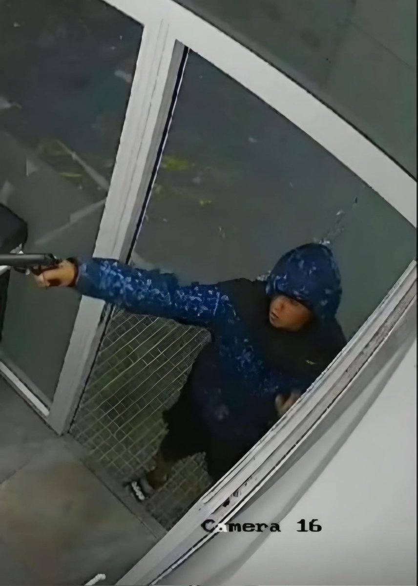 Buscan al sicario que asesinó a Bruno, el playero de la estación de servicio.

#JusticiaPorBruno