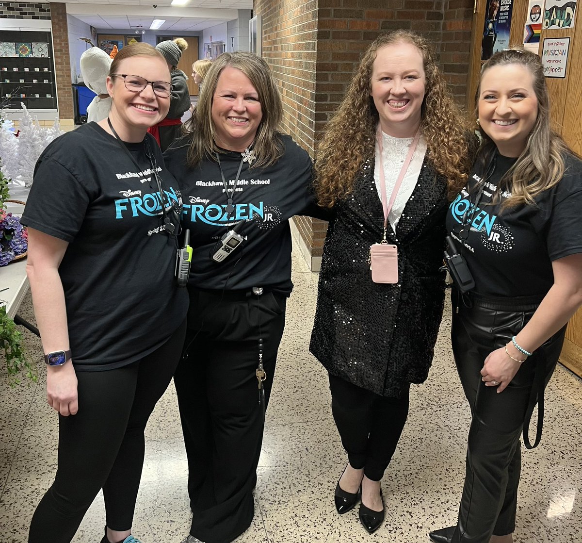 The Frozen Dream Team! Love when colleagues become great friends! 💕#bms_now @blackhawk_ms @MrsRook1