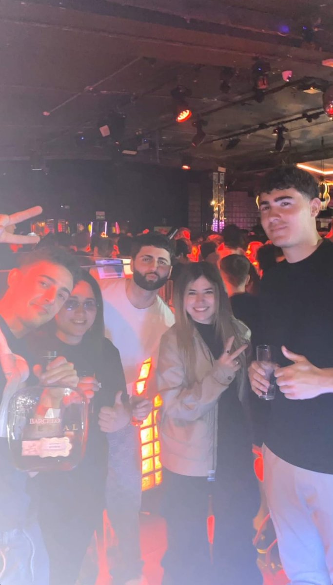 - Yakash - tweet media