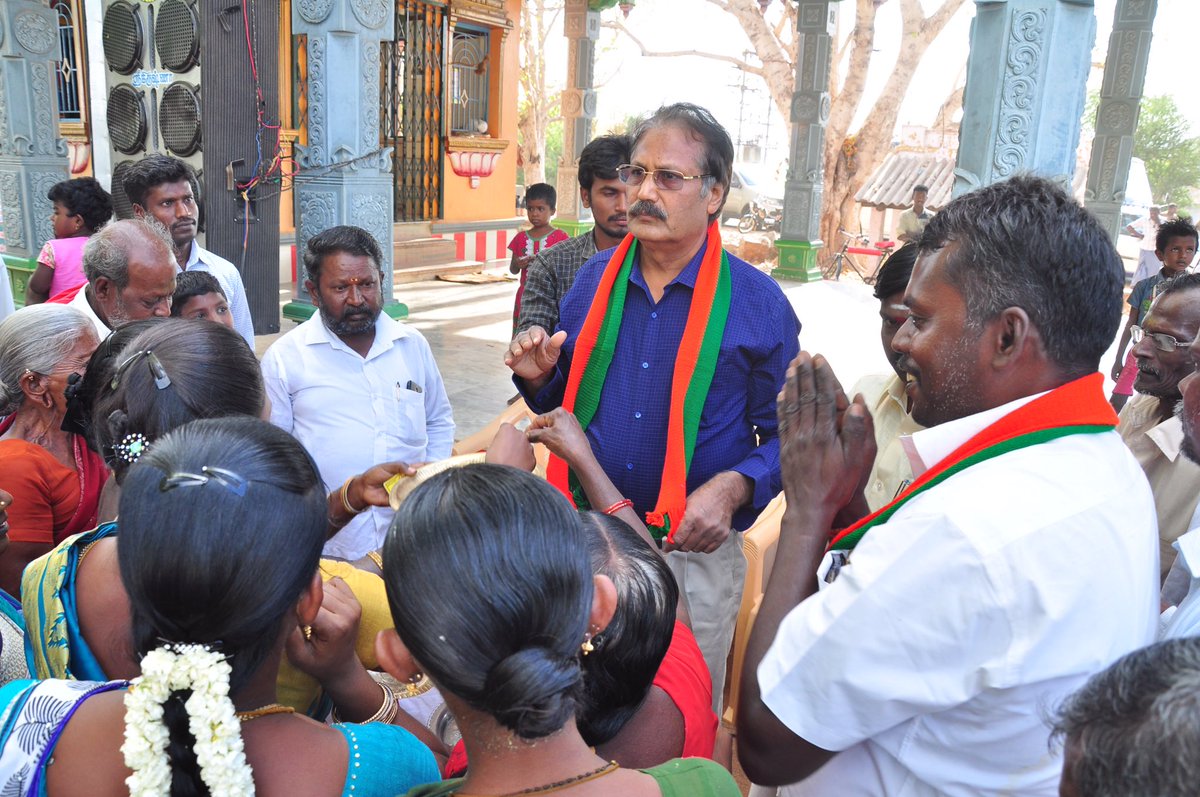 GowthamPandiar's tweet photo. மக்களவை தேர்தல் தேதி இன்னும் சில நாட்களில் அறிவிக்கப்பட இருந்த நிலையில், திடீரென ராஜினாமா செய்தது குறித்து தேர்தல் ஆணையர் அருண் கோயல் மற்றும் மத்திய அரசு நாட்டு மக்களுக்கு உரிய விளக்கம் அளிக்க வேண்டும்

-தலைவர் டாக்டர் கிருஷ்ணசாமி https://t.co/wuKOoR11Wk