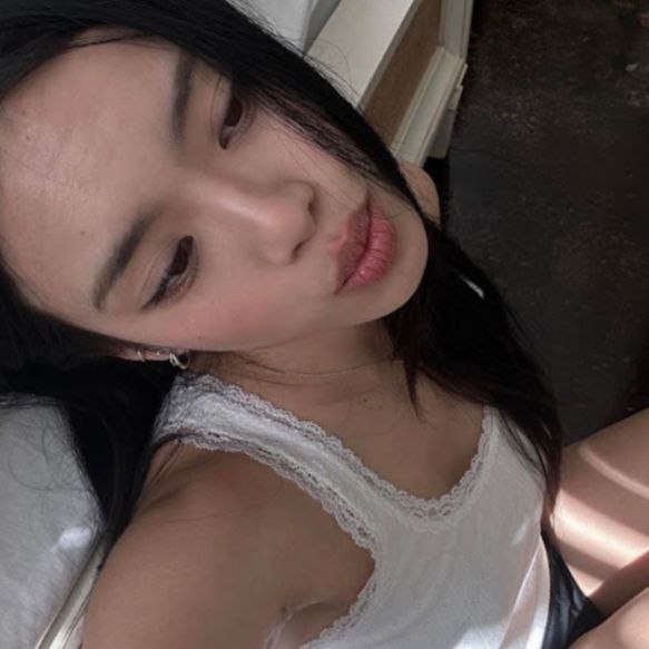 Facttious's tweet image. My baby's so pretty... What a good view...