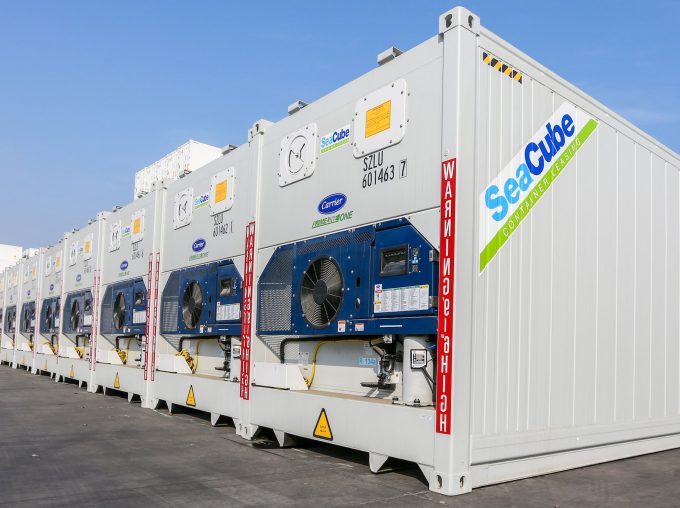 Eden_yeonjun's tweet photo. While a US investigation into cyber security concerns over container cranes appears to be increasing diplomatic tensions between the US and China, there has been a fresh call for more diversity in reefer container sourcing. https://t.co/rVrucTpYcE