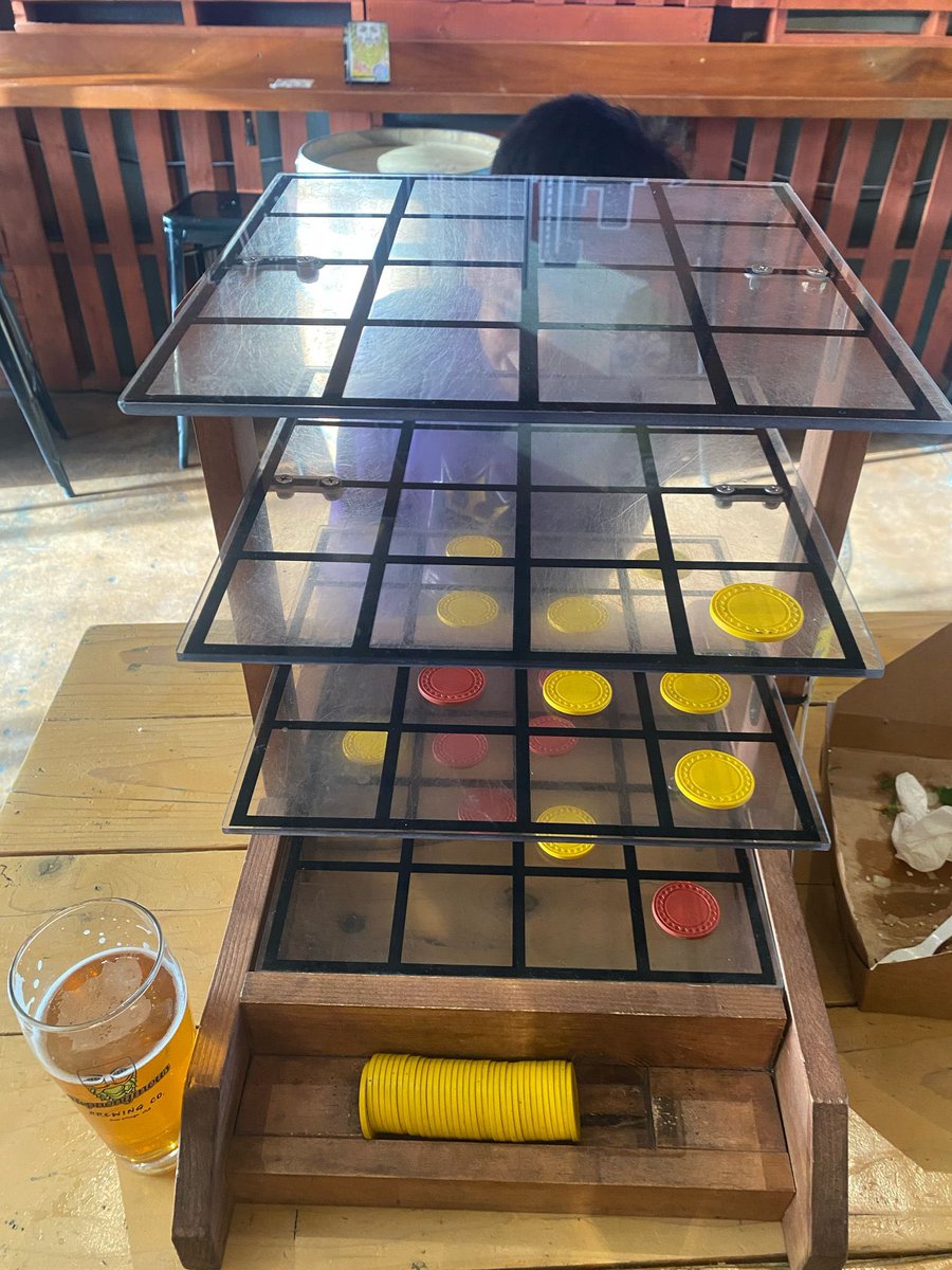Monstermash22's tweet photo. @Dameshek You ever seen or played 3D Connect4?  I know you are retired, but you ever get the itch!? https://t.co/5KjymebLYB
