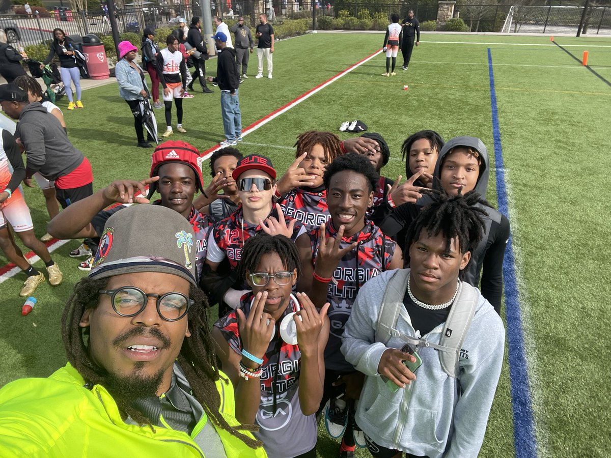 Took a picture with Nfl Legend Cam Newton and 5 Star Winston Watkins Jr this week at pylon #c1n #Legendary #camnewton #winstonwatkinsjr @CameronNewton @pylon7v7 @winstonwatkins_