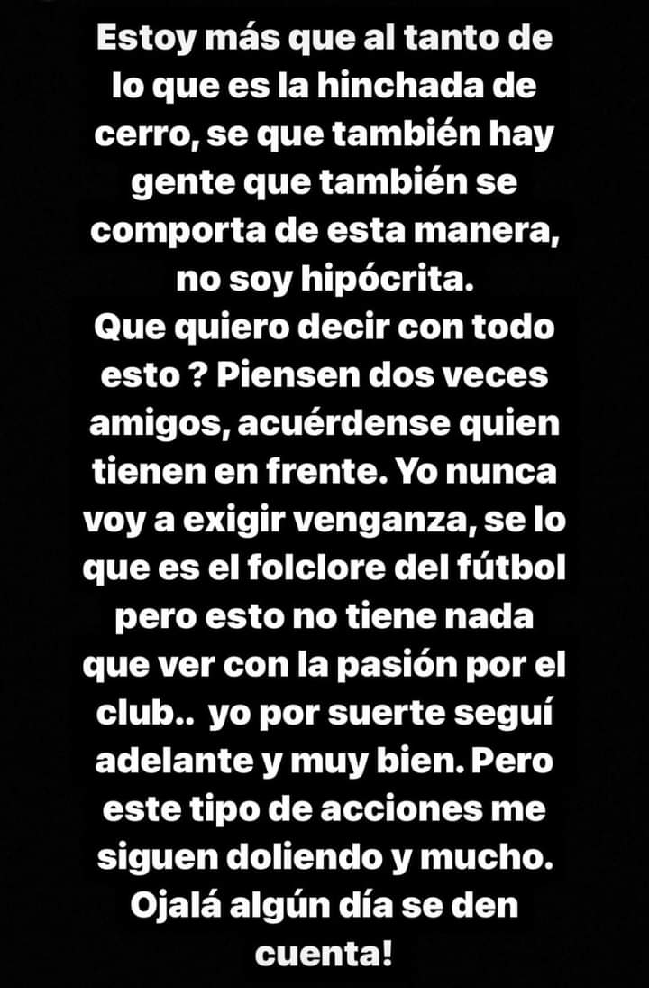 cerrense_uy's tweet photo. Despues del partido @OficialCAP vs @CACerro_oficial  el sabado en el CDS @dami.dacunha hijo de Hector Dacunha escribio esto. Nadie dice nada y sigue siendo un canto mas de la tribuna y el estadio. @auf @KesmanAlberto @Roberto_Moar @AnaInesMartinez @RodrigoRomano76 @Punto_Penal https://t.co/L9wif7L2bq