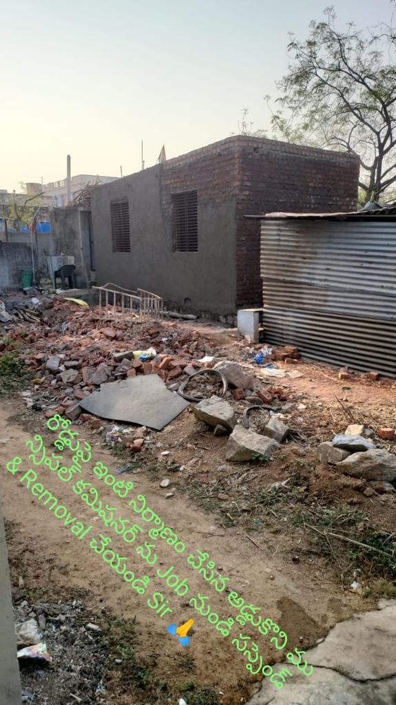 x.com/shivakumarSunk… రోడ్డు పై మరియు పబ్లిక్ స్థలం లో అక్రమంగా ఇండ్లు కట్టినారు. వారిని తొలగించి ఖబ్జా చేసిన వారిపై క్రిమినల్ కేస్ పెట్టి. సహకరించిన మున్సిపల్ సిబ్బంది ని సస్పెండ్, removal చేయండి Sir 🙏