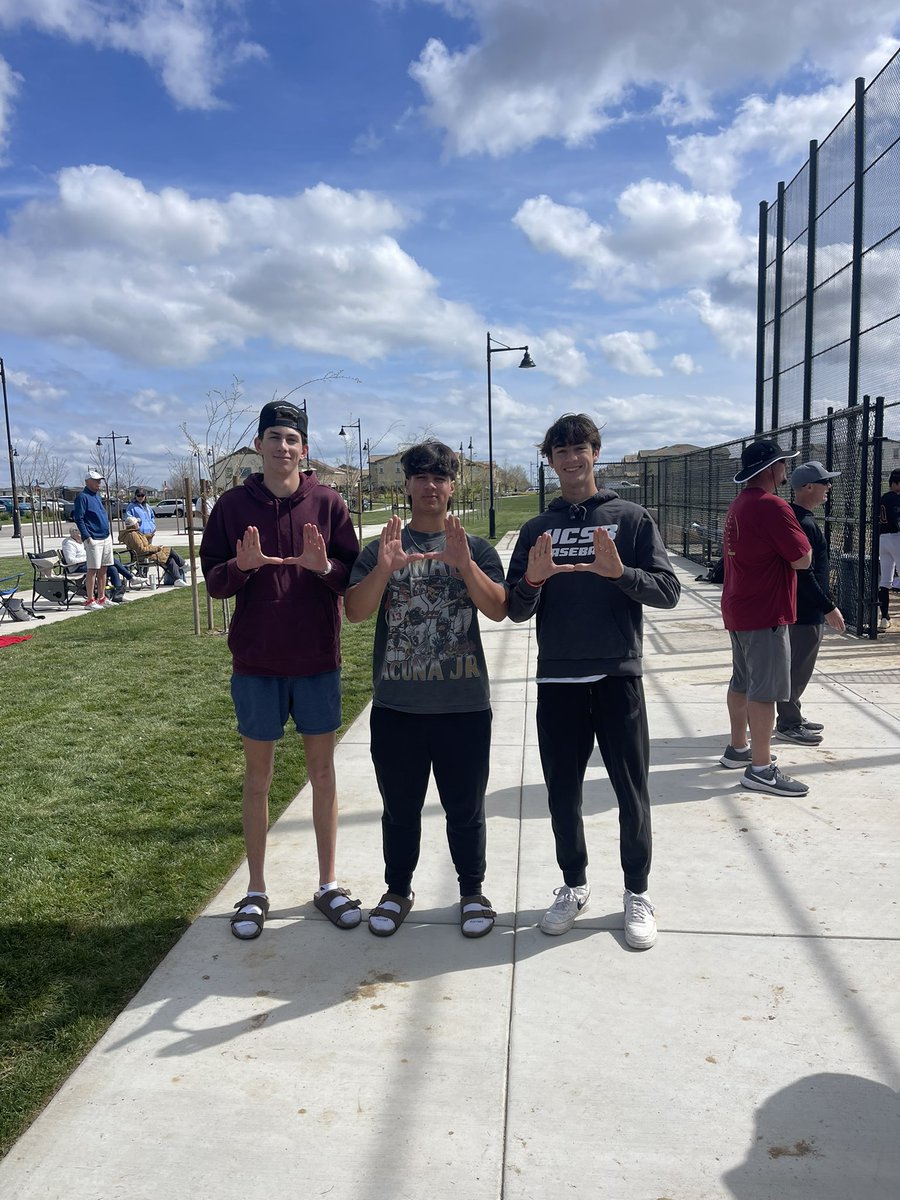 When we say @NorCalBaseball is a family- it’s a family! ‘26 U players @HoenningerGrant @HuddyFloand and @GeorgeS102307 came out today to support their little brother ‘28 class. We are very fortunate to have great families.