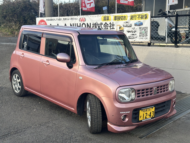 homelander_4's tweet photo. アルトラパンG 1年保証付 TEIN車高調 TV ナビ AW ローン対応可 (頭金0円、月々5千円から可、最低金利、) 下取り可 22万円#分割 #自社ローン #オークション代行 #車売ります #車買います #車 #愛車 #車好き #車好きと繋がりたい #ラパン ＃LAPIN #軽自動車 #軽 #格安 #TEIN https://t.co/yq3VgWUxrk