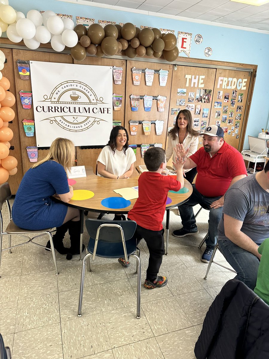 Rachel Caridi tweet media