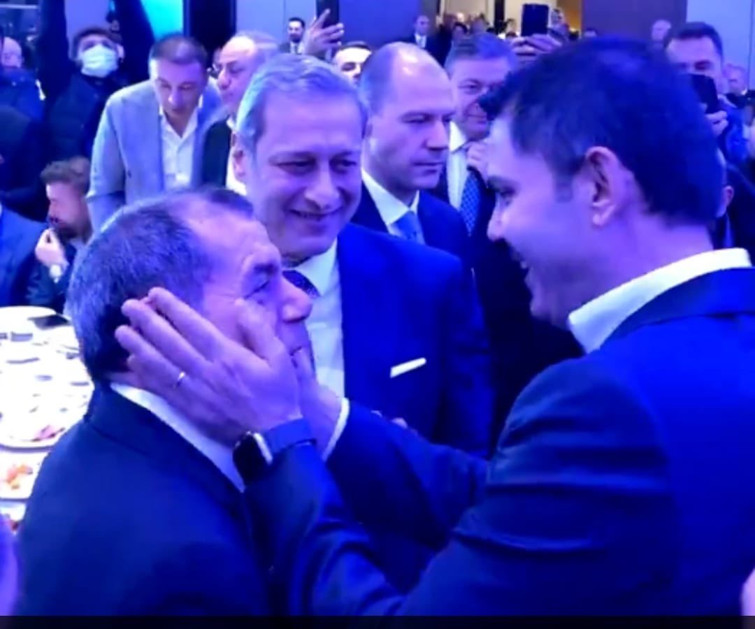 teknec's tweet photo. @aliosmanbursali @reelfener Ezik? https://t.co/pLEcBtEsZ7