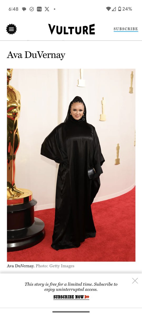 MichelleDSouza7's tweet photo. @vulture you have Ava duvernay mislabeled lolol she's in blue https://t.co/tfH2n2cOOw