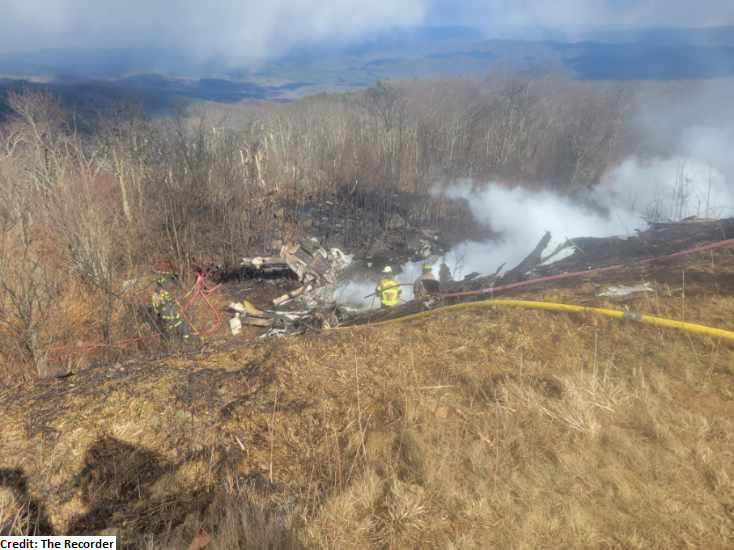 BNONews's tweet photo. BREAKING: Business jet crashes near Bath County, Virginia airport, killing all 5 people on board, police say https://t.co/HdWJax9r0z