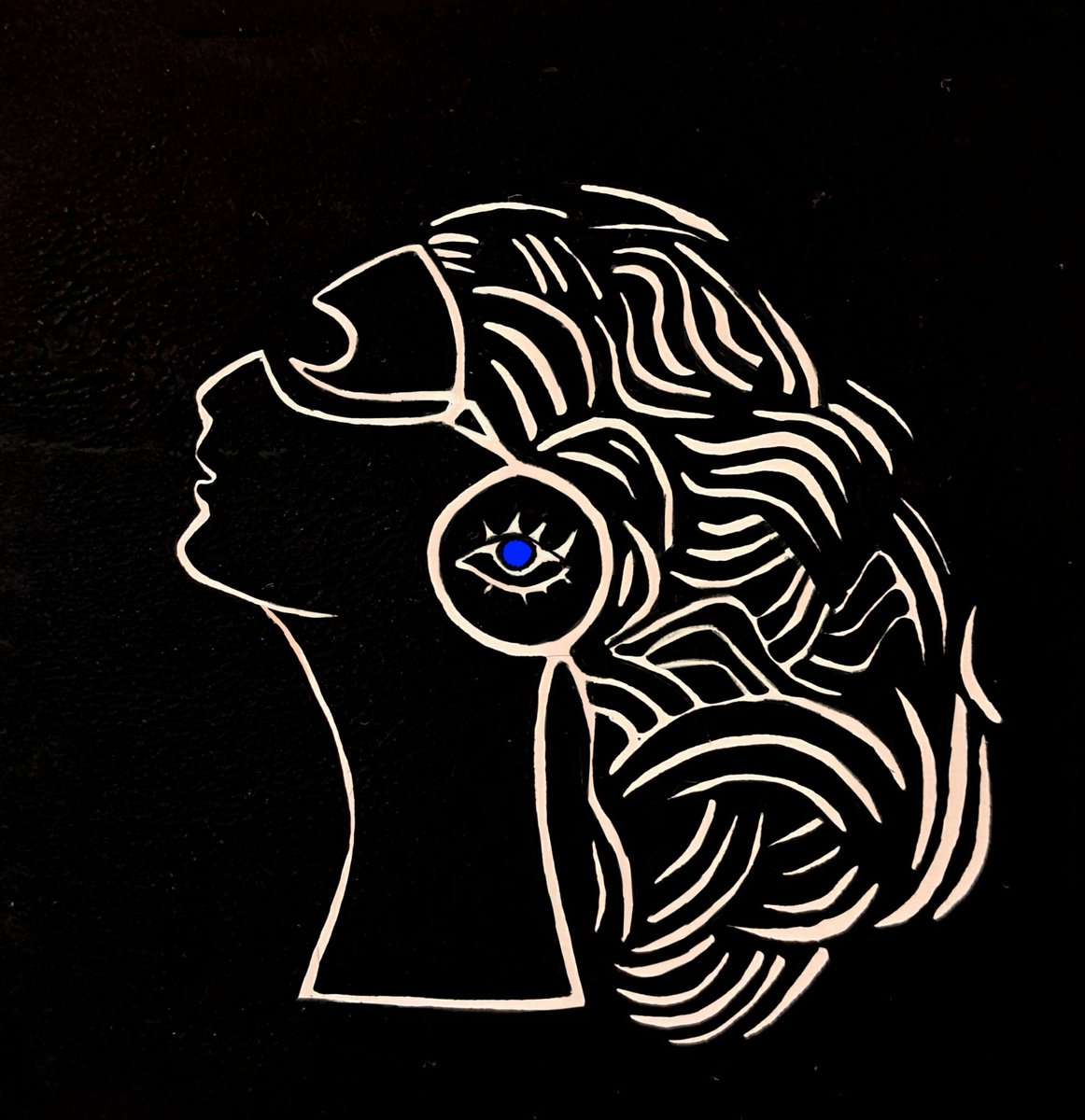 🔴 NEW DROP 🔴

▪️Blue Eye
▪️5 #editions 
▪️3 #tezos 
▪️physical art 
Link: objkt.com/tokens/KT19cFY…