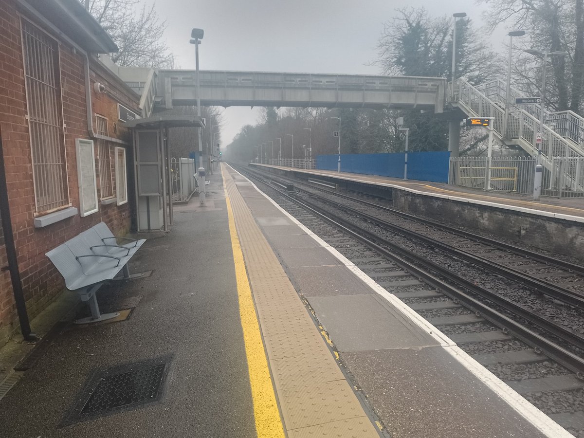 HBtrainfan375's tweet photo. Station 67/106: 
Shoreham (Kent) ✅
Darent Valley line ✅

Eynsford is much better and it has things that Shoreham doesn't have. The station for me is meh. Can't say that I'm the biggest fan of this station but I've now visited all @DarentValleyCRP stations. They've got stunners https://t.co/rIjf5s6mRv