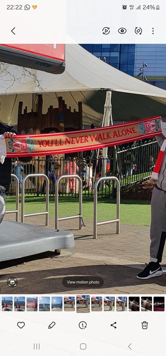 sidat_adam's tweet photo. I was at the Liverpool game today, during HT, I was saying my prayers and someone decided to take my scarf which was next to me. This is the scarf from the first gane i went to with my dad and has huge sentimental value. RTs to try find it would be appreciated. #lfc #LFCMCI https://t.co/RkDB5o5she