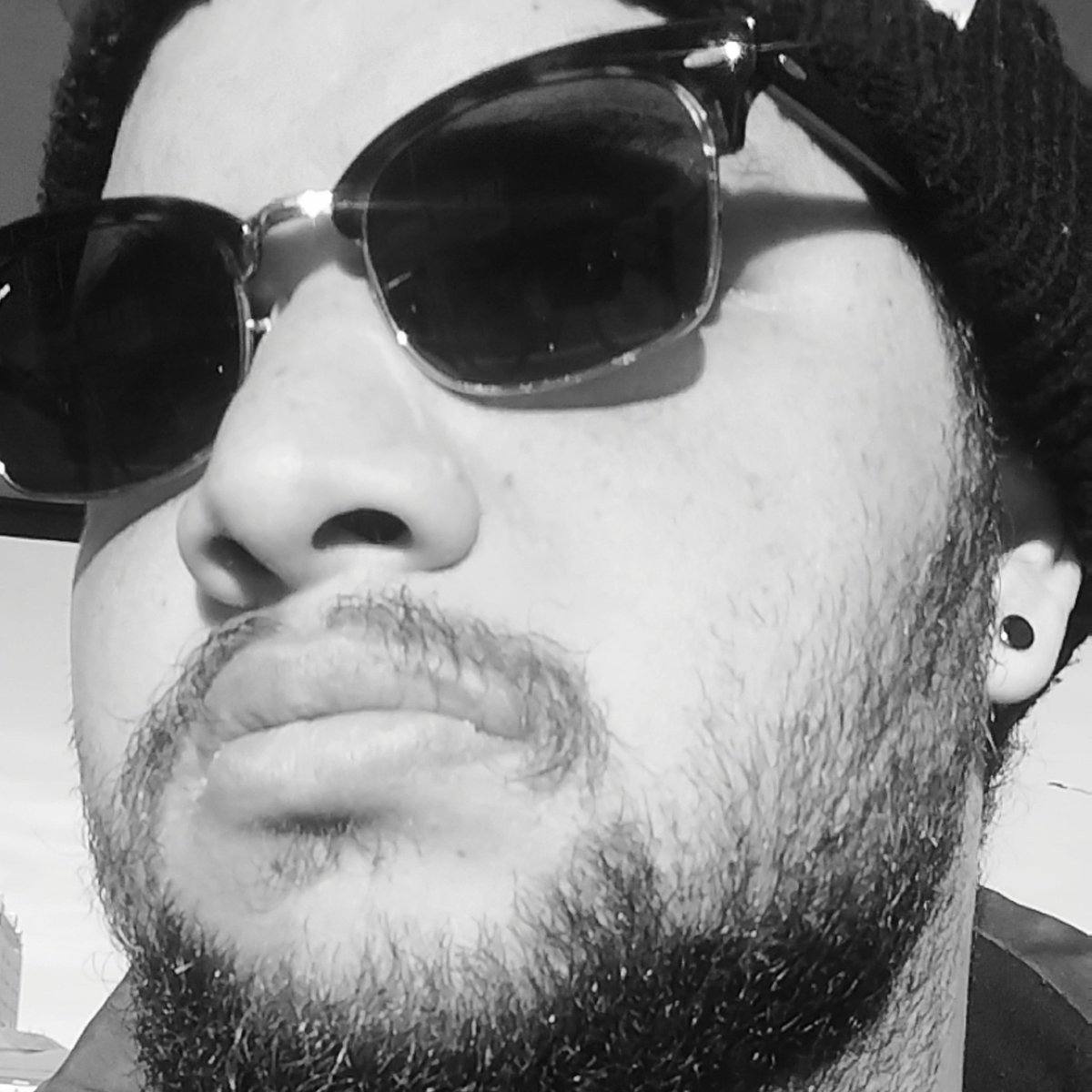 ManuAct18's tweet photo. #NuevaFotoDePerfil https://t.co/u9cgQKXmVo