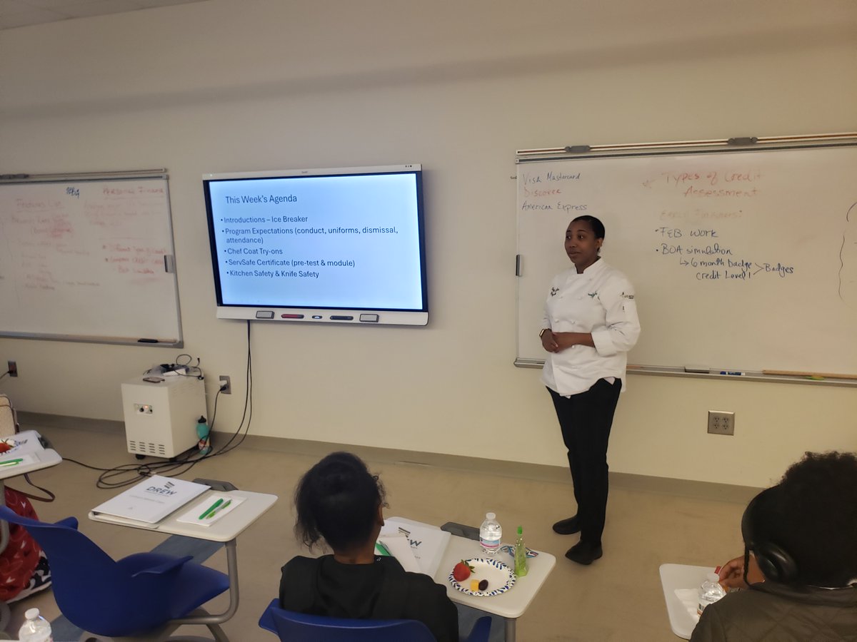 techiechase's tweet photo. @DrewCharter @chefjasminnathan Week 1 of our new Culinary Masterclass for 11th and 12th graders. Students will learn how to be professional chefs with stackable in-demand certifications. @georgia_cti https://t.co/axxdHv8J2P
