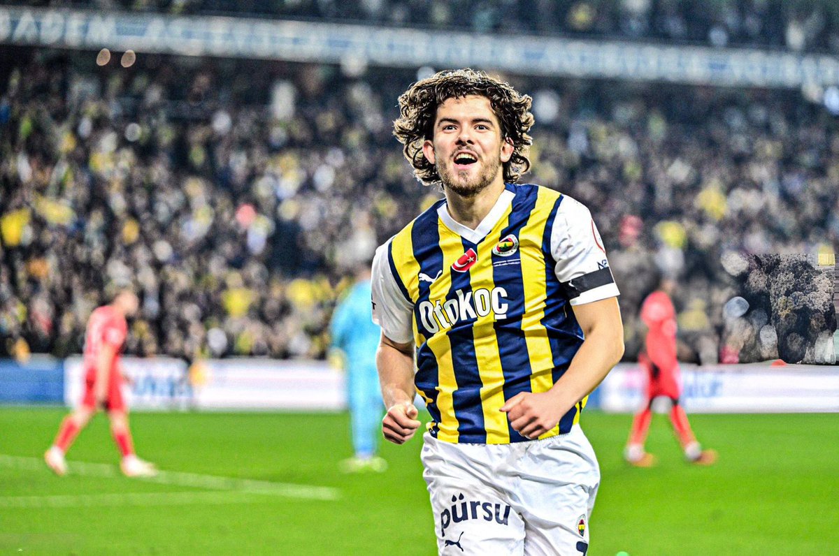 İslam Çupi, Lefter hatta Aziz Yıldırımdan bile daha büyük Fenerbahçeli. Şampiyonluk yemini etmiş.