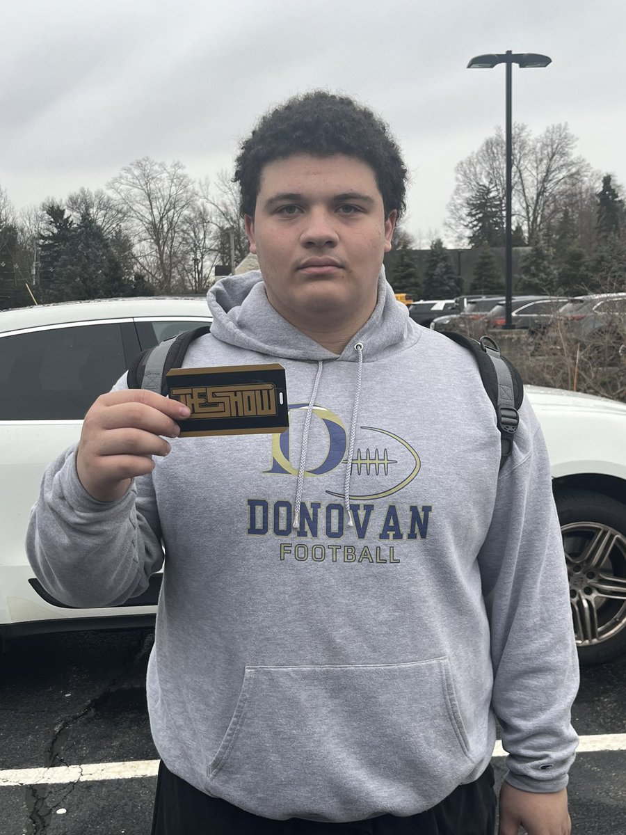 Thank you @TheSHOWByNXGN for an invite to THE SHOW in Atalanta Georgia!

<a href="/DCFBrecruits/">Donovan Catholic Football</a> <a href="/CoachCurcione/">Dan Curcione</a> 
<a href="/ronmammano/">Ronald Mammano Jr</a> <a href="/nasjack33/">Jack Nascimento</a>