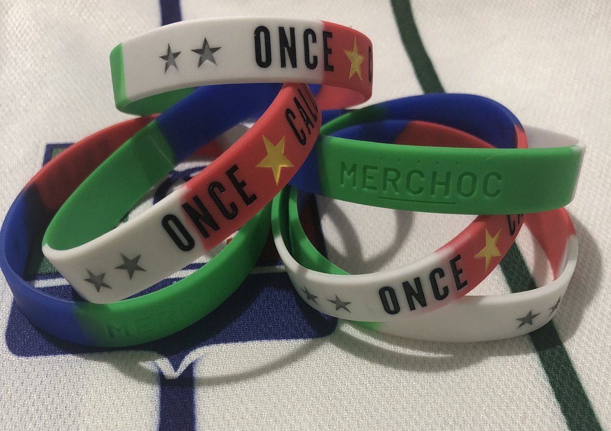 Merchoc_'s tweet photo. Y para terminar de celebrar papi, próximamente la podes conseguir en Manizales. https://t.co/x7nPnIg3xs