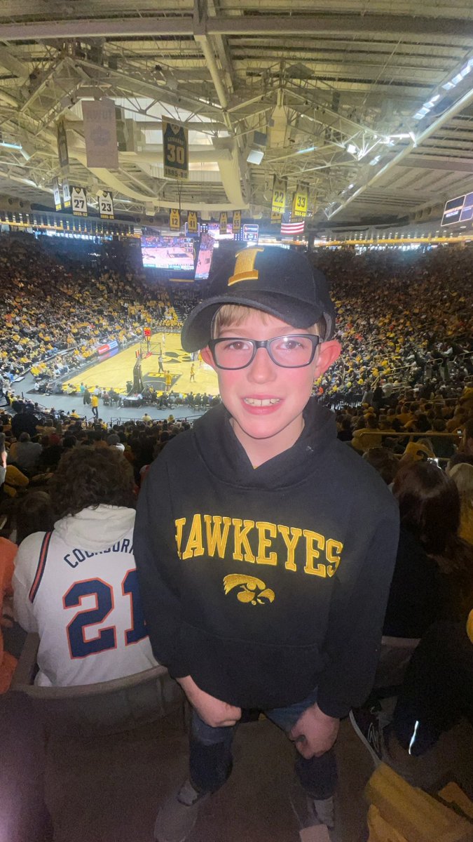 Go Hawks!! 🖤💛 #fightforiowa