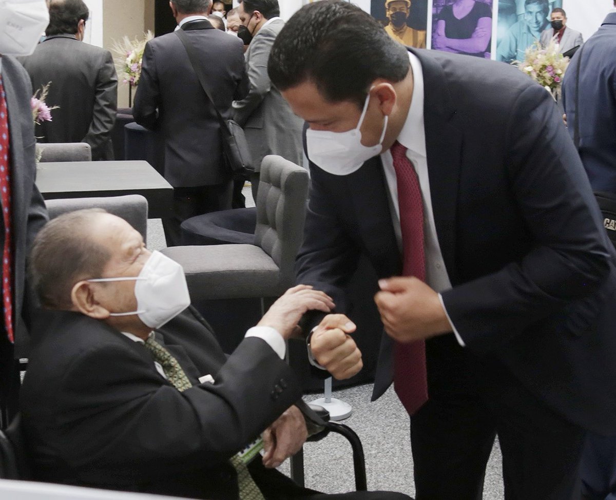 Descanse en paz el querido profesor Nachito, hombre ejemplar que dedicó su vida a mejorar los derechos del Magisterio Mexiquense.