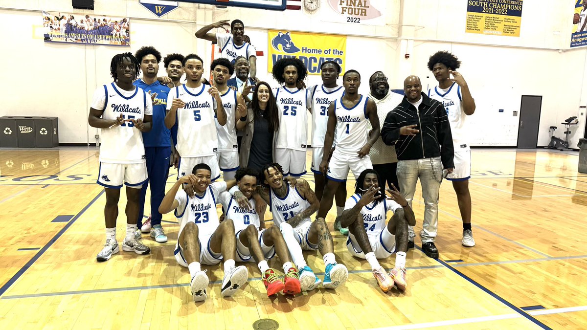 Trey_Handsome's tweet photo. Congratulations To Your West LA Wildcats Men’s Basketball Team On Punching Their Ticket To The @3C2Asports Tournament!!!#oneatatime #surviveandadvance #GoWestGoFar @westlamensbball @sgnlthelgthoops @CoachCodyHop @laccd @JUCOadvocate @pop_scout @JUCONationHoops @JUCOroundup https://t.co/mlDonyFUmv