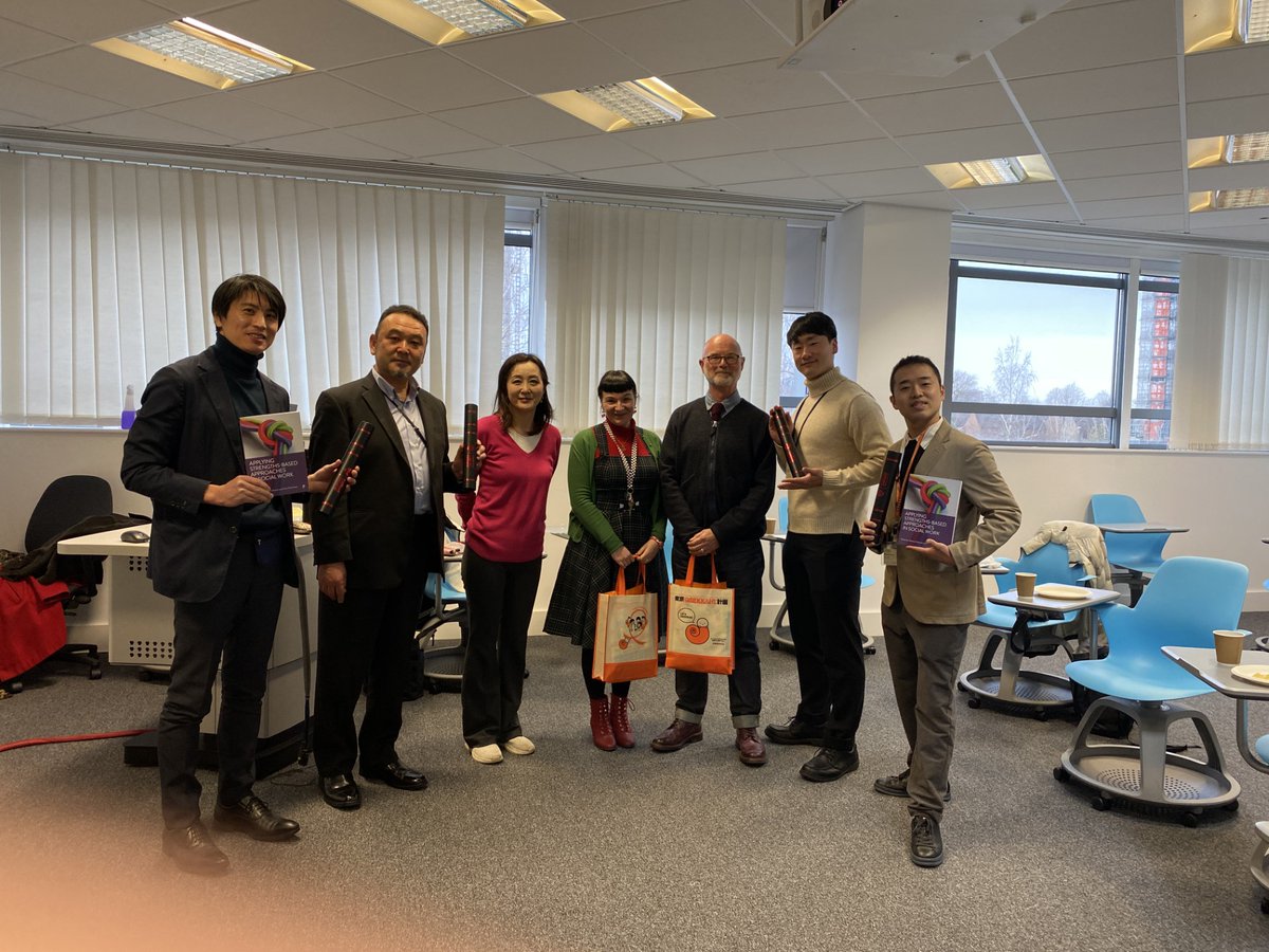 Our Vice Chair @SteveMyers was honoured to be invited to talk to Social Workers from Tokyo Metropolitan Government (@Tokyo_gov) about his career in Social Work and academia at @SalfordUniversity a few weeks ago. @UoS_HealthSoc #SocialWork