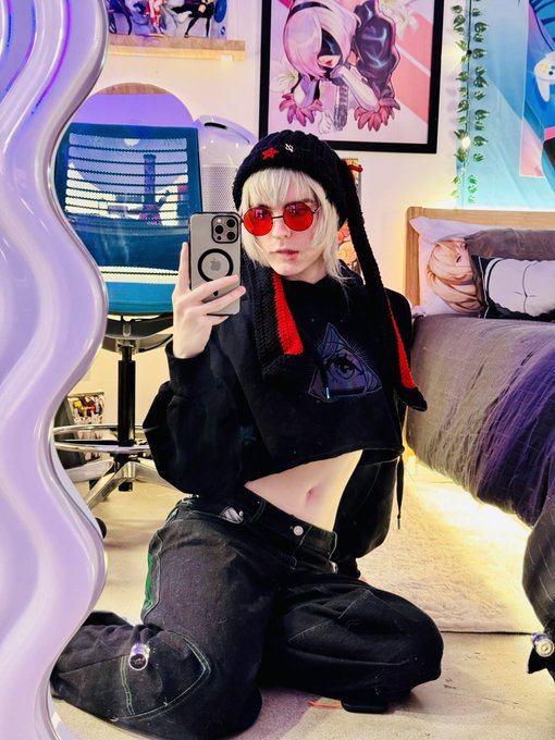 boytummy https://t.co/i2bVJfRuBP