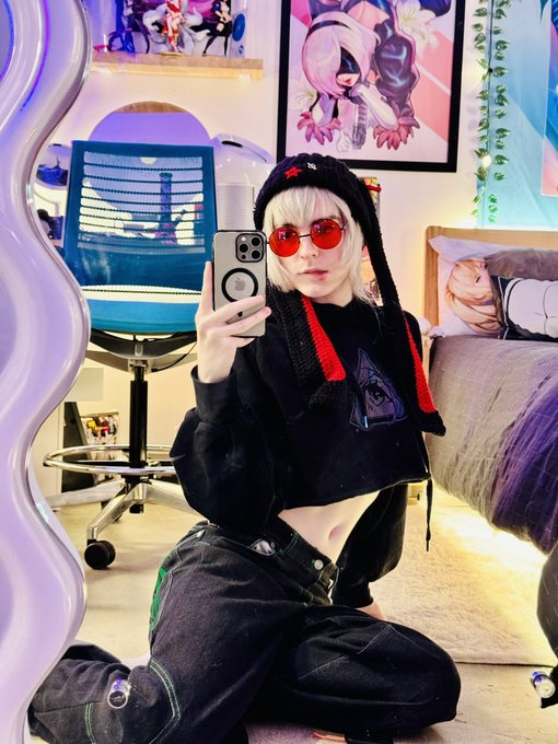 boytummy https://t.co/i2bVJfRuBP