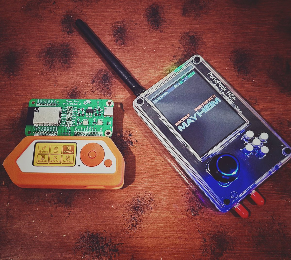 LaSorsaTraining's tweet photo. Red Teaming! 🤓#SecurityConsulting #PhysicalSecurity #SecurityConsultant #TSCM #BugSweeps #TechnicalSurveillance #HackRF #PortapackH2 #FlipperZero https://t.co/cvyLpbdd4N