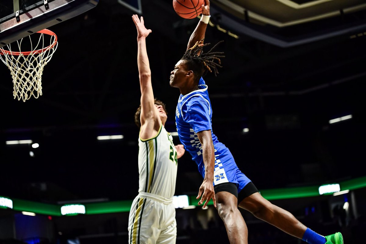 TheReportOhio's tweet photo. 💥 Holden’s slam coming in crisp by 📸 Kyle Hendrix 

@HHSBigBlueAD @DAWGPOUND_HHS @BigBlueBoysBB @coachkhiggs @gmcsports https://t.co/hUfcdxlWIr