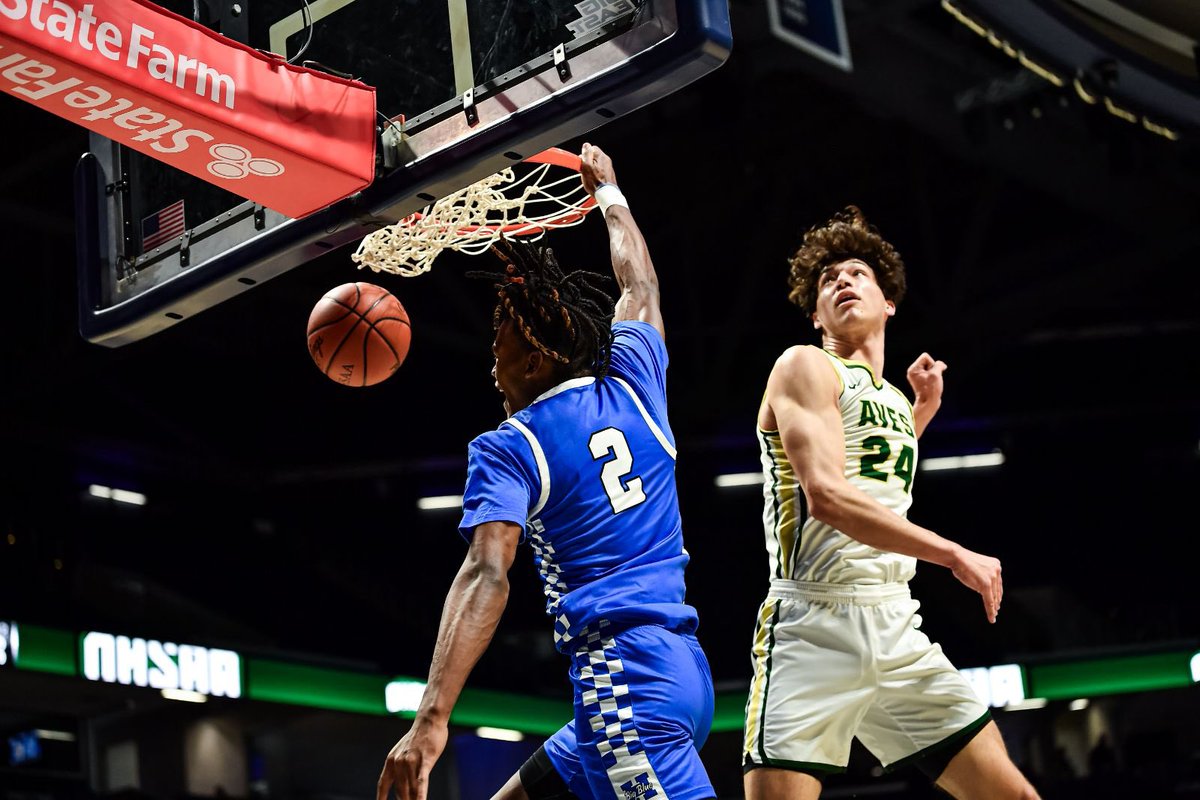 TheReportOhio's tweet photo. 💥 Holden’s slam coming in crisp by 📸 Kyle Hendrix 

@HHSBigBlueAD @DAWGPOUND_HHS @BigBlueBoysBB @coachkhiggs @gmcsports https://t.co/hUfcdxlWIr