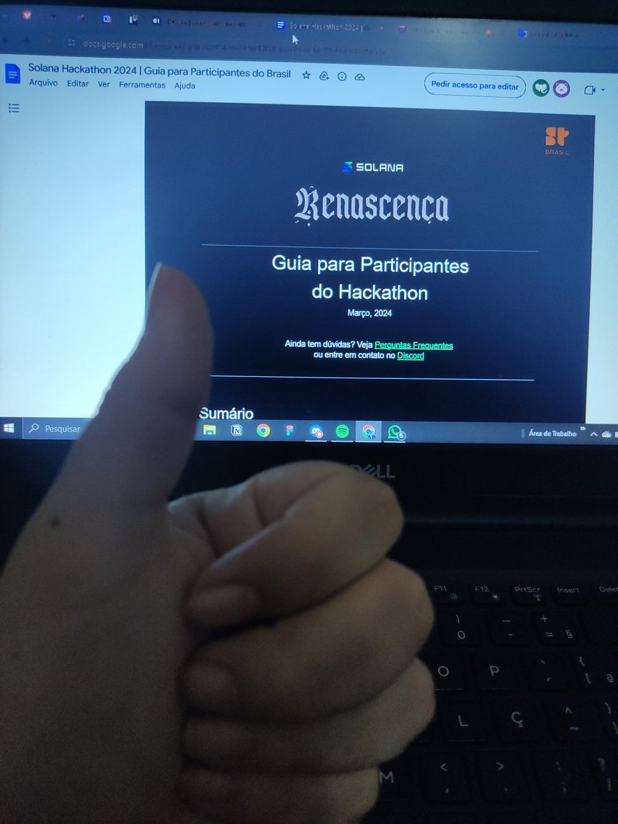 samarawsantosux's tweet photo. Night reading. Let's build @artivist_dapp 💚🚀

@SuperteamBR @solana https://t.co/elngKqqObg