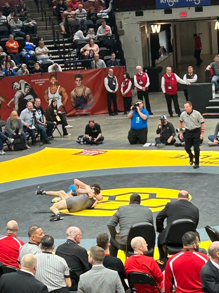 AyersvilleAD's tweet photo. STATE CHAMPION by pin 
Abe Delano!!!
#MissionAccomplished https://t.co/sMOkXAKxdj