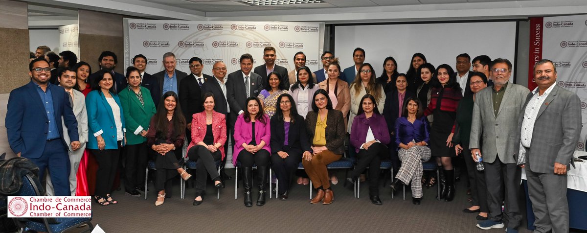 IndoCanadaCC's tweet photo. Highlights from a wonderful #InternationalWomensDay panel featuring @DipikaDamerla @anusrivastava24 @SumeetaKohli @SukhdeepKang8 Thank you @ninatangri for your kind words. Panel was moderated by @Shannon_Skinner Event was led by @DoneMortgage https://t.co/0Adbdy7DEG