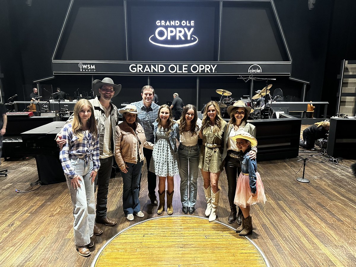 UncleCharlie50's tweet photo. Hard to explain in a short message how incredible yesterday was.  Playing on the same stage as all the greats of country music at the @opry and standing in the circle… what a dream come true!  @Cardinals nation showed up in force yesterday too!  Love yall!  Here’s a few pics https://t.co/5TLN63Jl9z