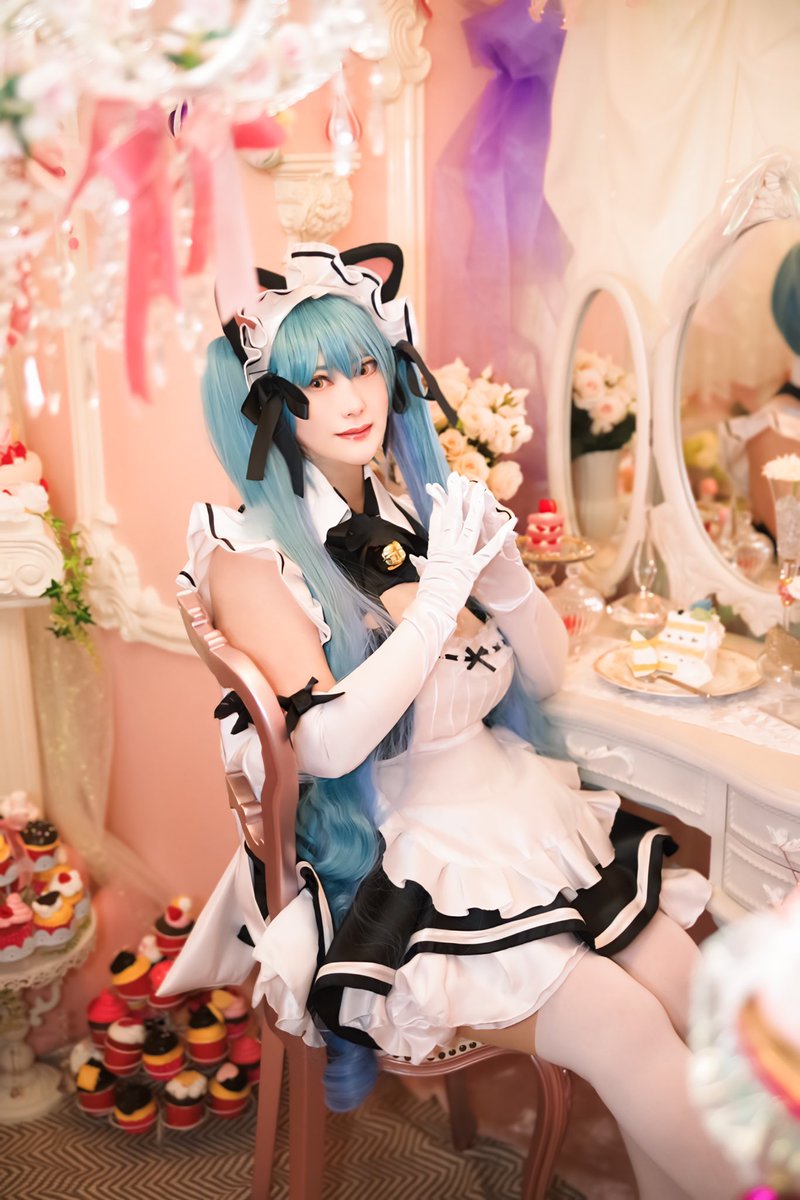 勝利の女神 ニケ プリバティアンカインドメイド コスプレ衣装NIKKE