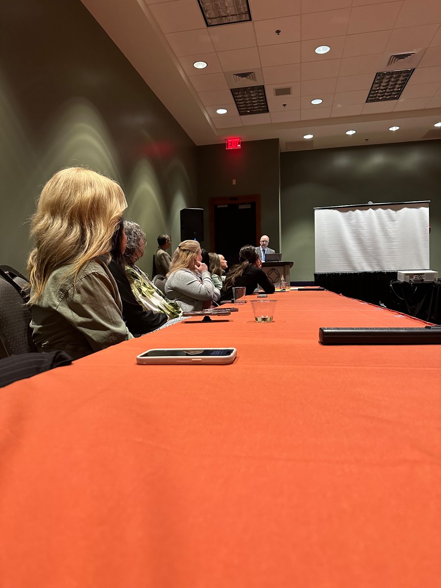 pa_pmda's tweet photo. What a great way to kick off 2024 by bringing PMDA members together to discuss our work in the post acute and long term care setting while attending AMDAs conference! 🧠 💡 https://t.co/aDMrhSdrPh