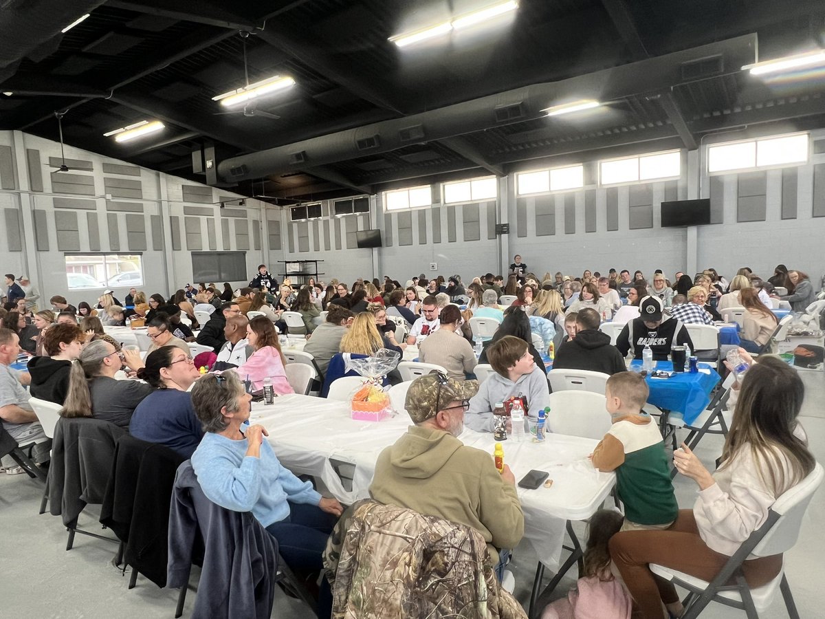 Coach_LMurphy's tweet photo. What a great day of bingo for wildcat football. Thank you to everyone who came out to play today! https://t.co/IBo6Jd2yxK