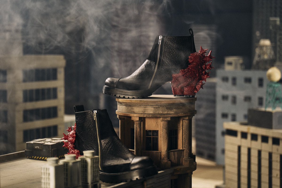 @DiscussingFilm Thank you very much for paying attention to the shoes we made. We created these shoes in collaboration with 'Godzilla Minus One'. There is a possibility that we may be able to sell the stock in a little while, so if you are interested, please wait for information from us.