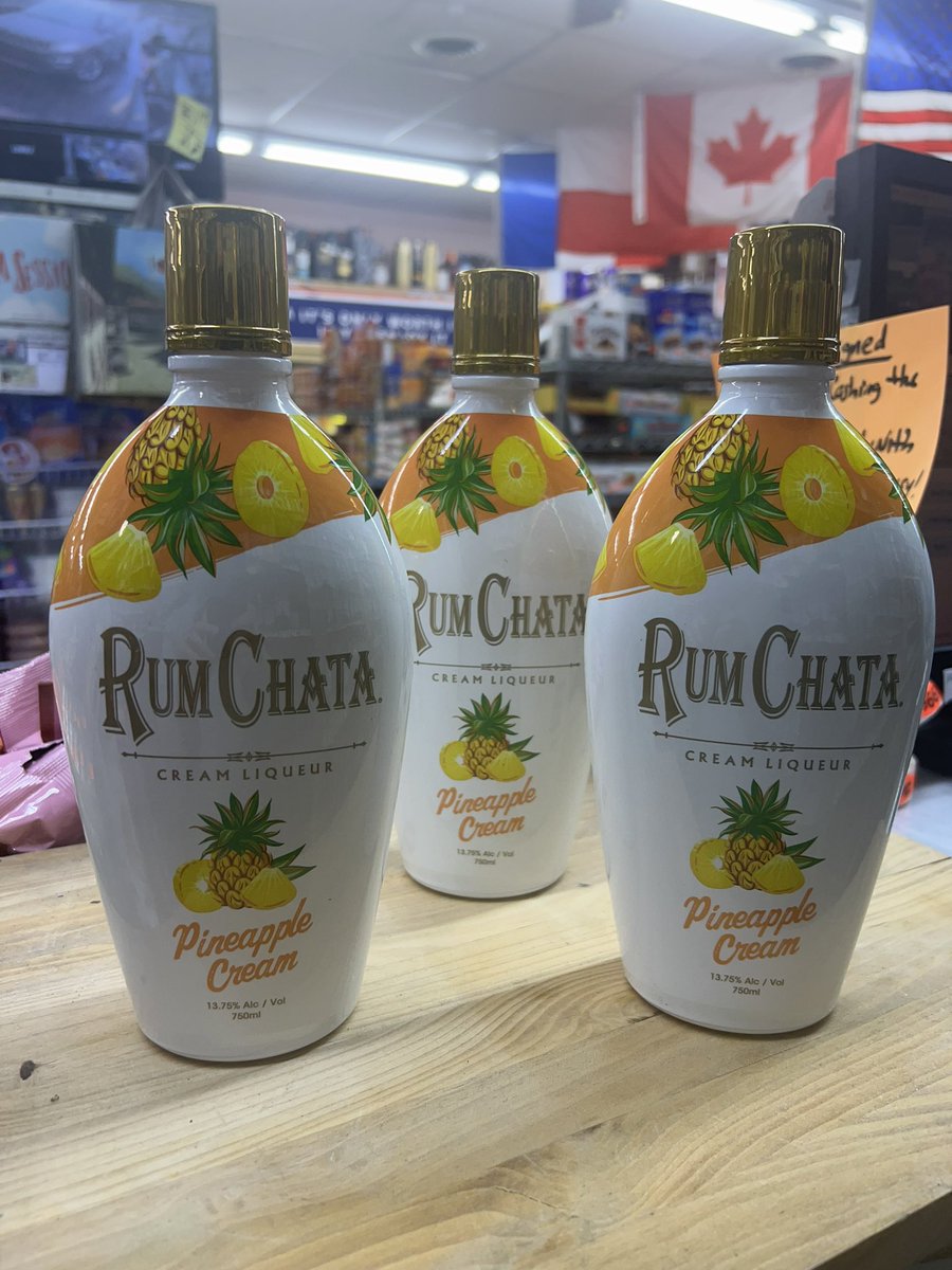 StoreMikes's tweet image. New #rum #chata #rumchata #pineapple #cream #pineapplecream #liquor @rumchataofficial