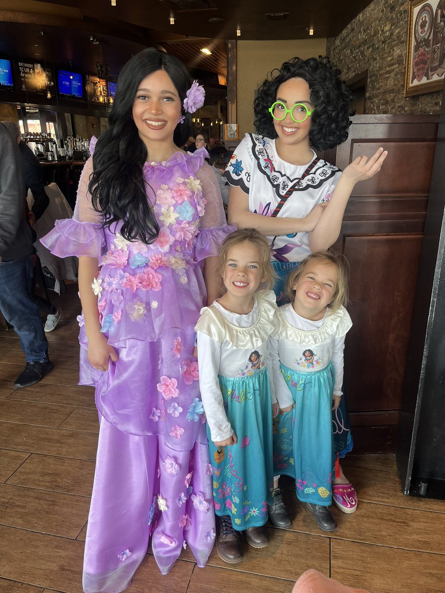 Anna Marie tweet media