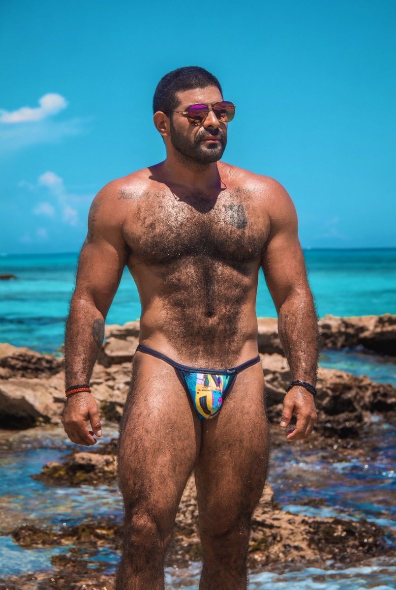 HOMBRESENSUALI's tweet photo. Sigan a 💚@OsoTopMH💙
#HombreSensual #Guapo #Atractivo #Hot #Sexy #Encantador #Post19 #T22024 https://t.co/ld0pQWL4u8